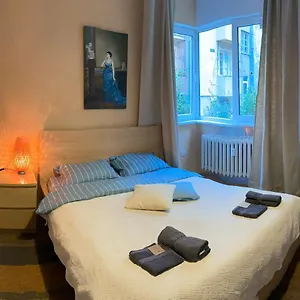 Apartment Opera 1 With Wifi & Tv, Sofia