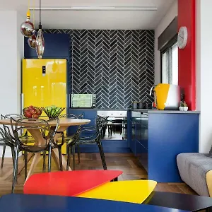 Colorful דירה חיפה